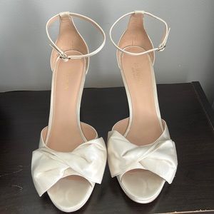 Kate Spade Bridal Bow- Satin Lux Size 11